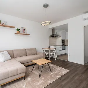 bauer-residence-downtown.inbudapesthotels.com/