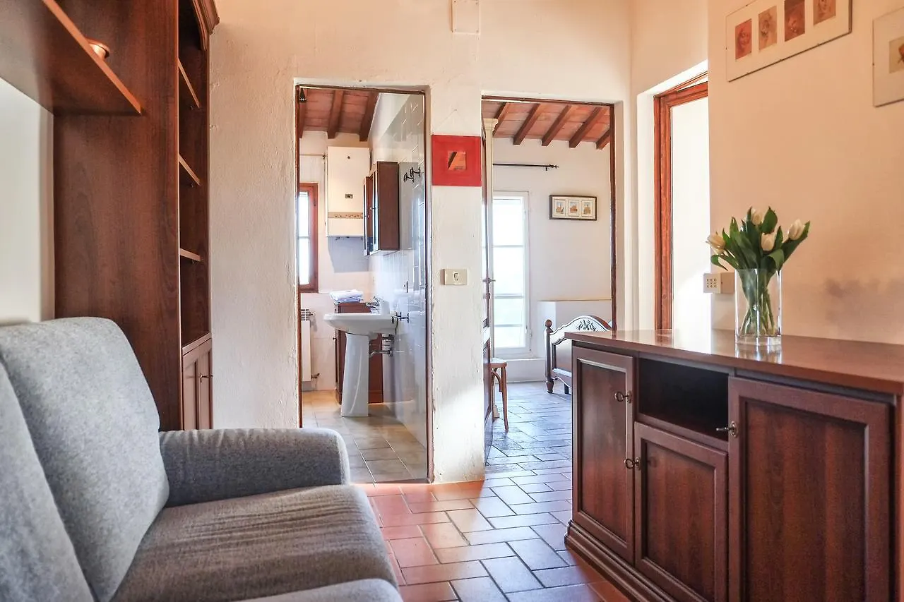 בית חווה הוילה בארברינו די ואל ד'אלסה Borgo Poneta איטליה